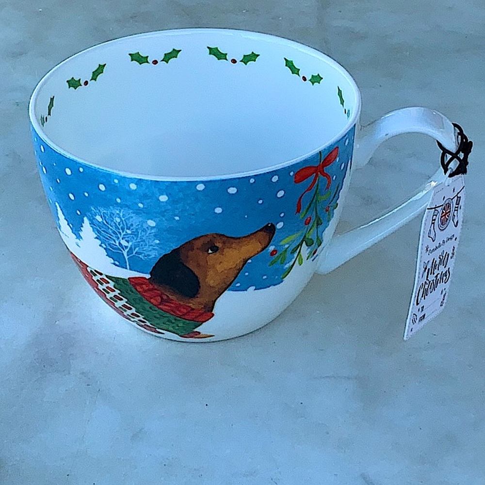 PORTOBELLO BY DESIGN CHRISTMAS BEAGLE SWEATER MITTENS ENGLAND PORCELAIN